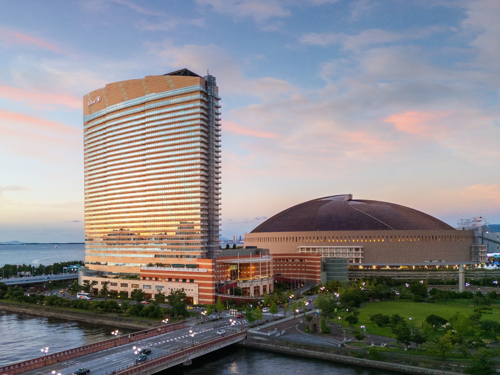 ヒルトン福岡シーホークの外観写真